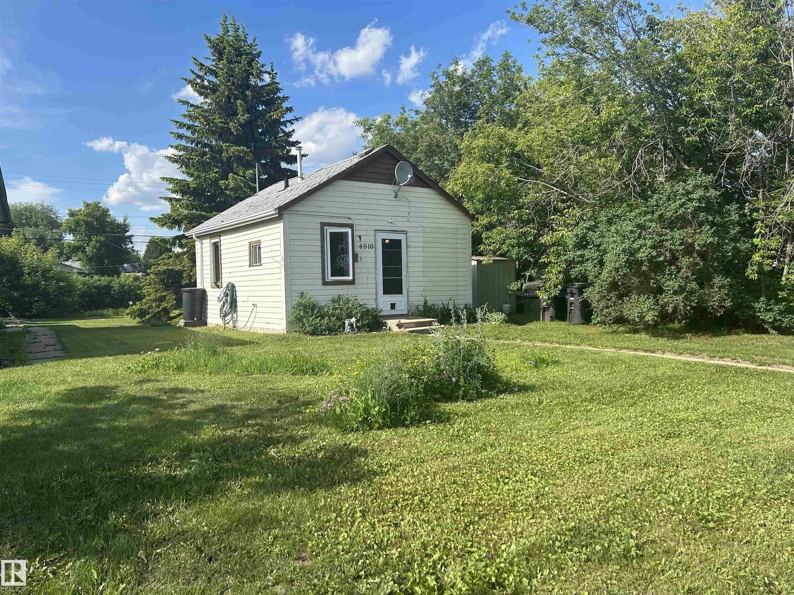 4916 50 AV, Redwater - 1 bedroom Detached Single Family for sale