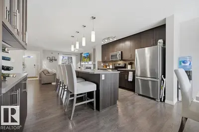 Interior photo 4 of 3426 CUTLER CR SW