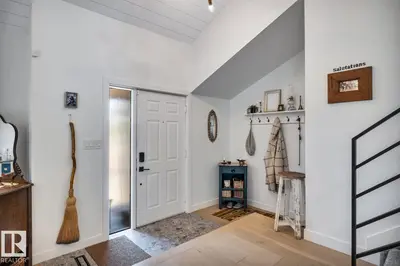 Interior photo 3 of 2021 112A ST NW