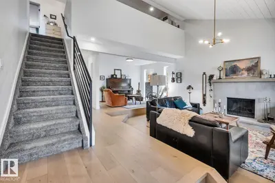 Interior photo 2 of 2021 112A ST NW