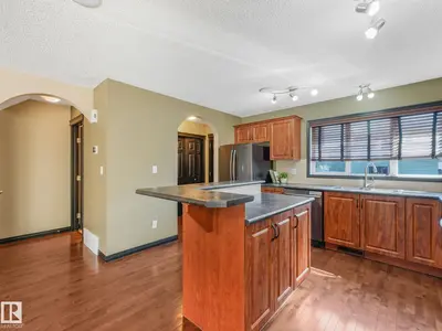 Interior photo 4 of 14843 140 ST NW