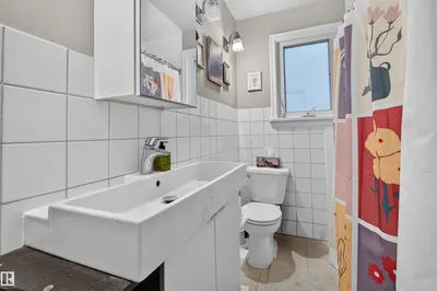 Interior photo 2 of 9741 72 AV NW