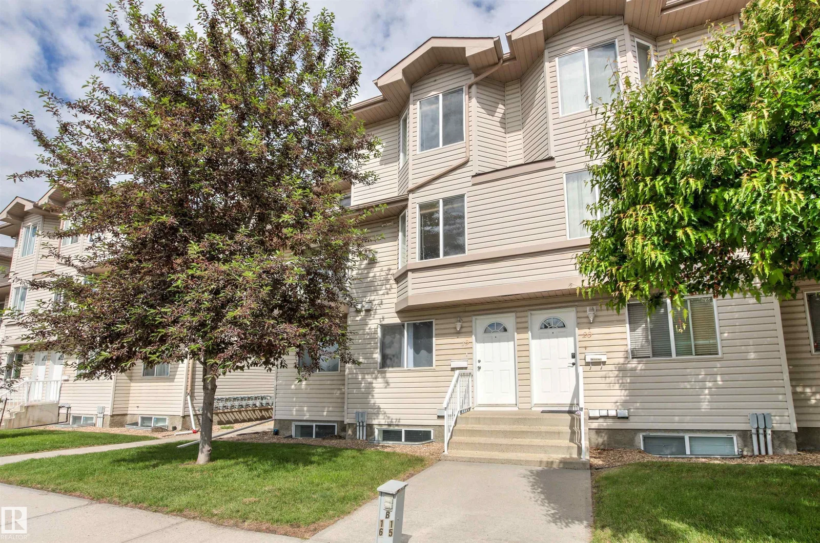 #19 2505 42 ST NW, Edmonton - 2 bedroom Townhouse for sale