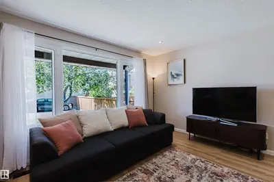 Interior photo 1 of 10946 BEAUMARIS RD NW