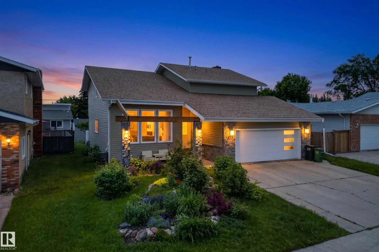 2712 104 ST NW, Edmonton - 3 bedroom Detached Single Family for sale