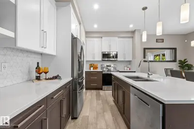 Interior photo 4 of 2146 KOSHAL WAY SW