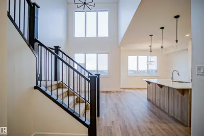 Interior photo 1 of 948 17 AV NW