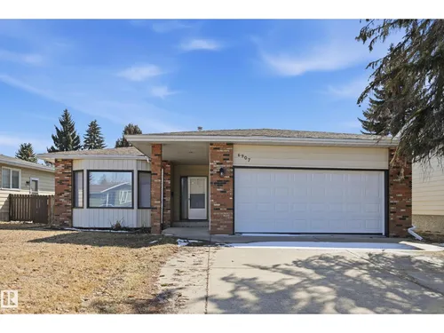 6907 19 AV NW, Edmonton - $549,500