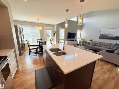 Interior photo 3 of 189 REED PL