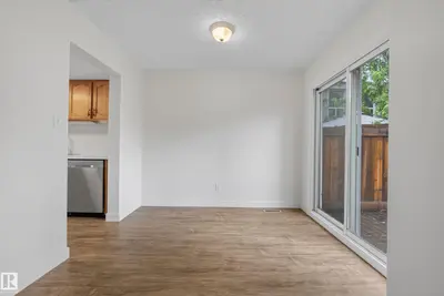 Interior photo 2 of 220 Grandin Village