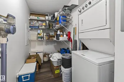 Interior photo 2 of #7121 7327 SOUTH TERWILLEGAR DR NW