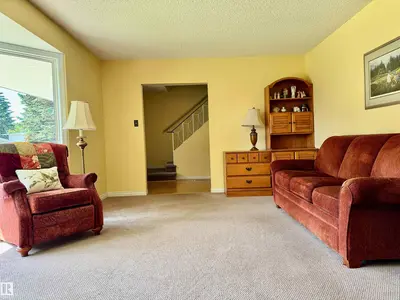 Interior photo 2 of 4011 124 ST NW