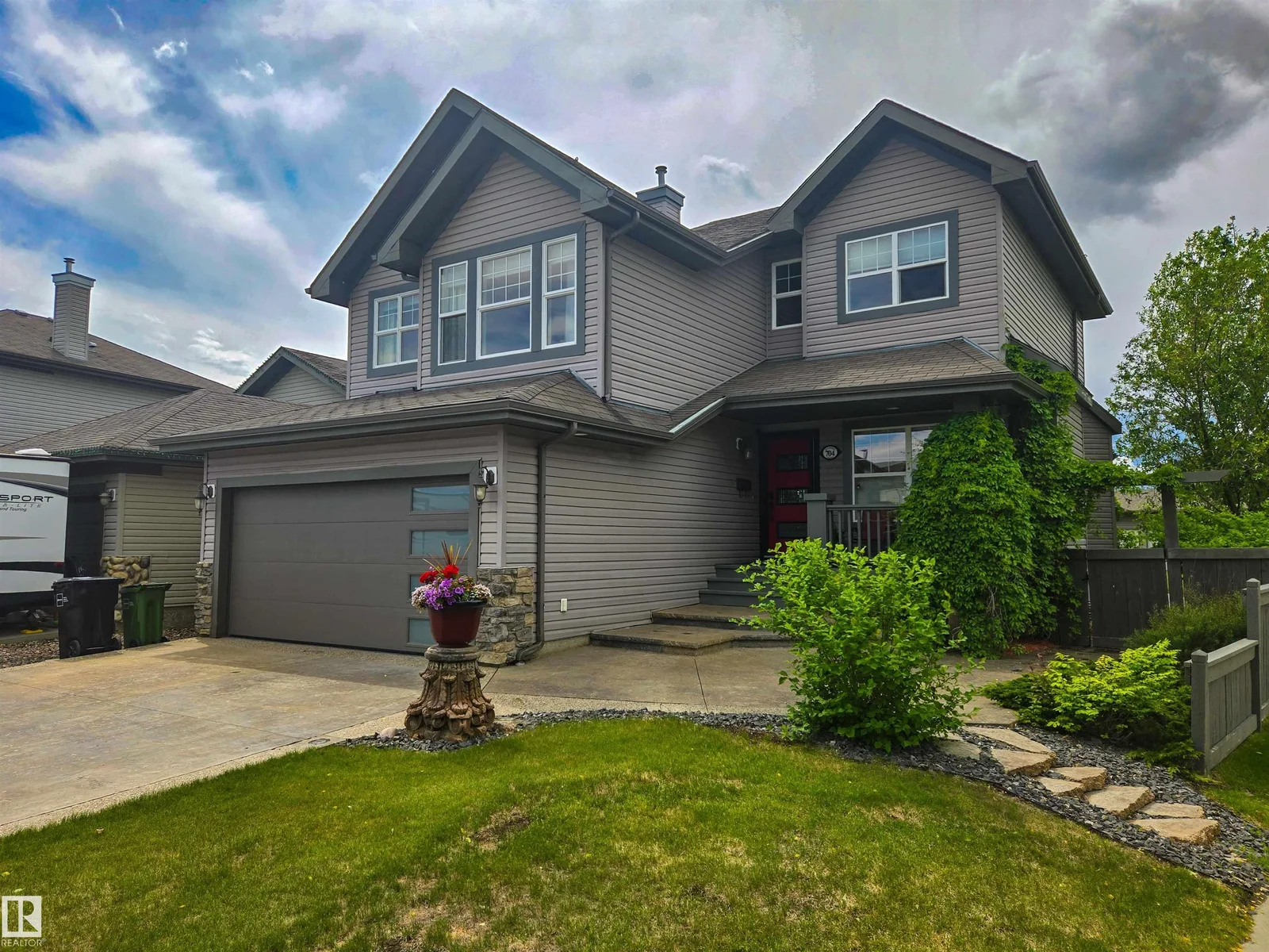 704 WILDWOOD PT NW, Edmonton - 4 bedroom Detached Single Family for sale
