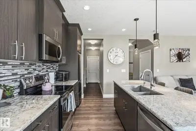 Interior photo 2 of 73 SPRINGWOOD WY