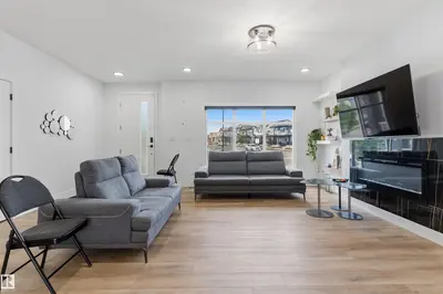 Interior photo 1 of 4373 37 ST