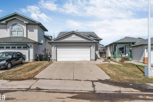 4812 148 AV NW, Edmonton - $449,900