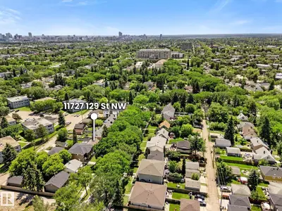 Interior photo 1 of 11727 129 ST NW