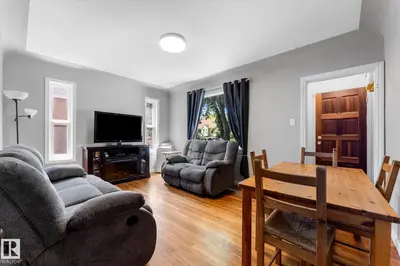 Interior photo 4 of 11727 129 ST NW