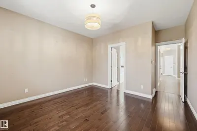 Interior photo 4 of 629 ORTONA WY NW