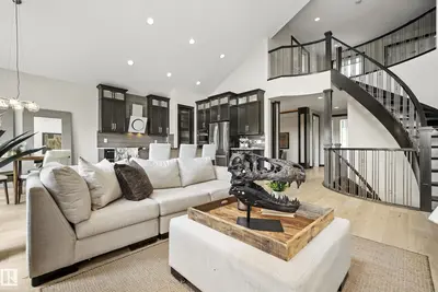 Interior photo 4 of 1121 ADAMSON DR SW