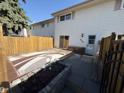 Interior photo 1 of 4359 46 ST