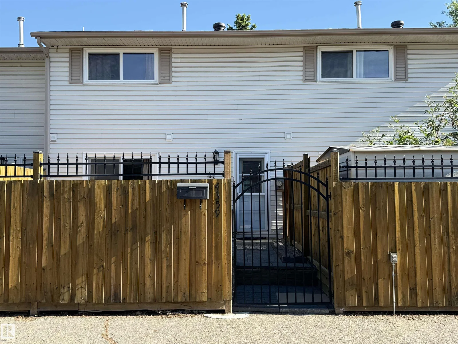 4359 46 ST, Stony Plain - 3 bedroom Condominium for sale