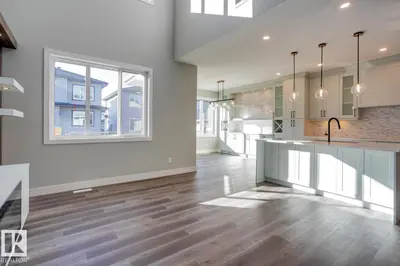 Interior photo 2 of 3601 42 AV