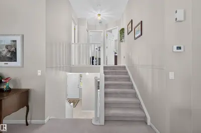Interior photo 4 of 1044 CARTER CREST RD NW