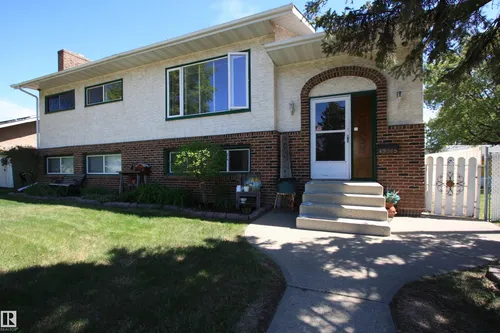 13315 136 ST NW, Edmonton - $424,900