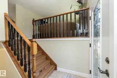 Interior photo 3 of #40 2022 PARKLAND DR