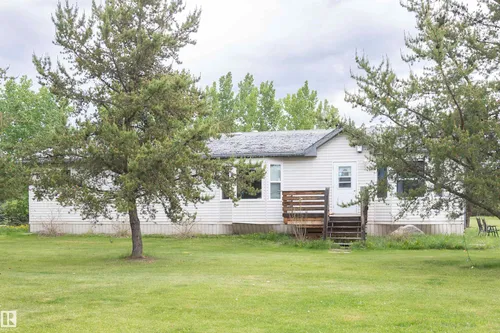 209 5128 Highway 18, Rural Barrhead County - $499,000