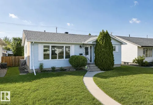 13516 104A ST NW, Edmonton - $439,900