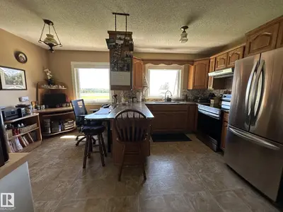 Interior photo 4 of 480070 RGE ROAD 240