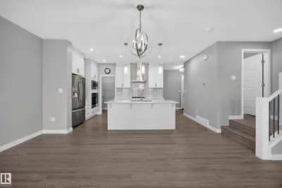 Interior photo 4 of 3025 CHOKECHERRY CM SW