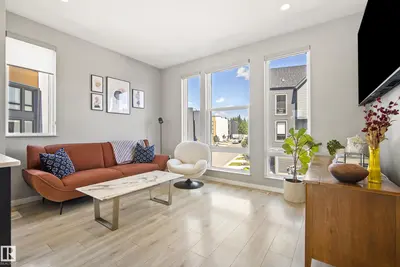 Interior photo 4 of #118 1304 RUTHERFORD RD SW
