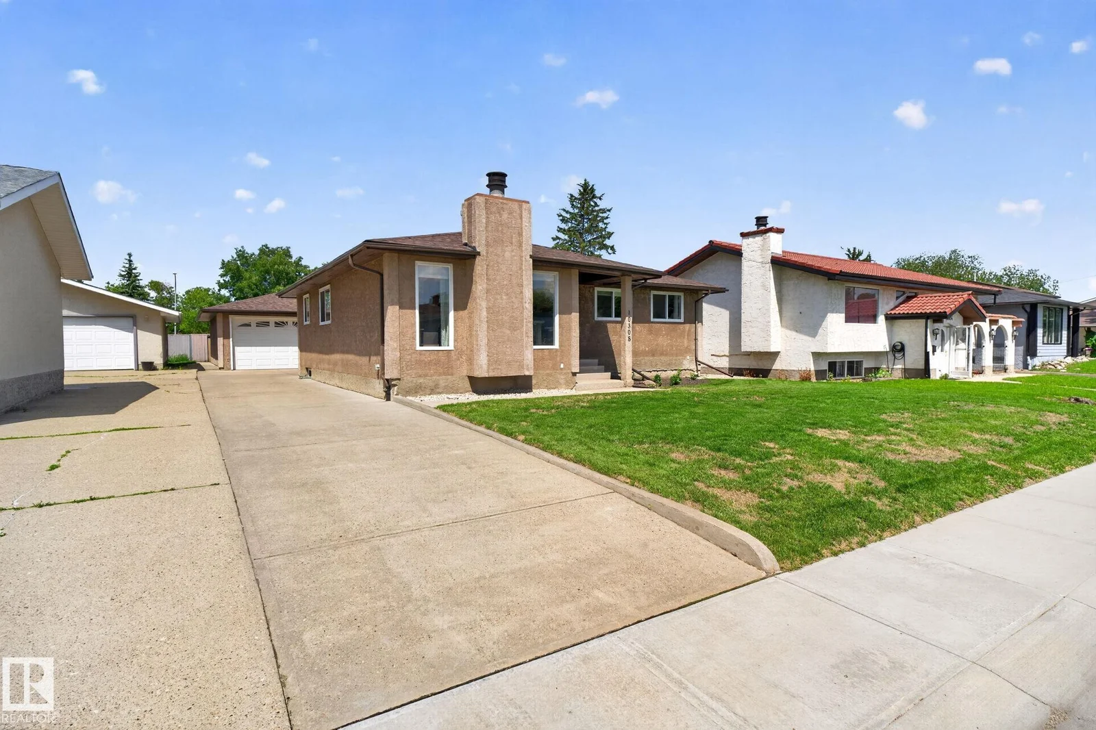 10308 166 AV NW, Edmonton - 4 bedroom Detached Single Family for sale