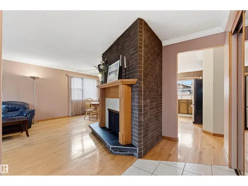11014 163A AV NW, Edmonton - $422,000