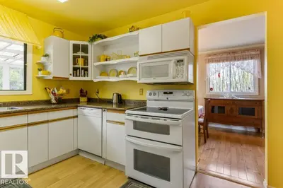 Interior photo 3 of #138 27507 TWP ROAD 544
