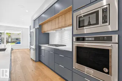 Interior photo 4 of 9028 90 ST NW