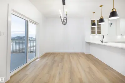 Interior photo 4 of 517 Ashgrove CI