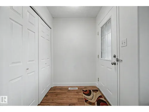 710 Glenwright CO NW, Edmonton - $459,900