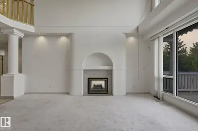 Interior photo 4 of 154 OSLAND DR NW