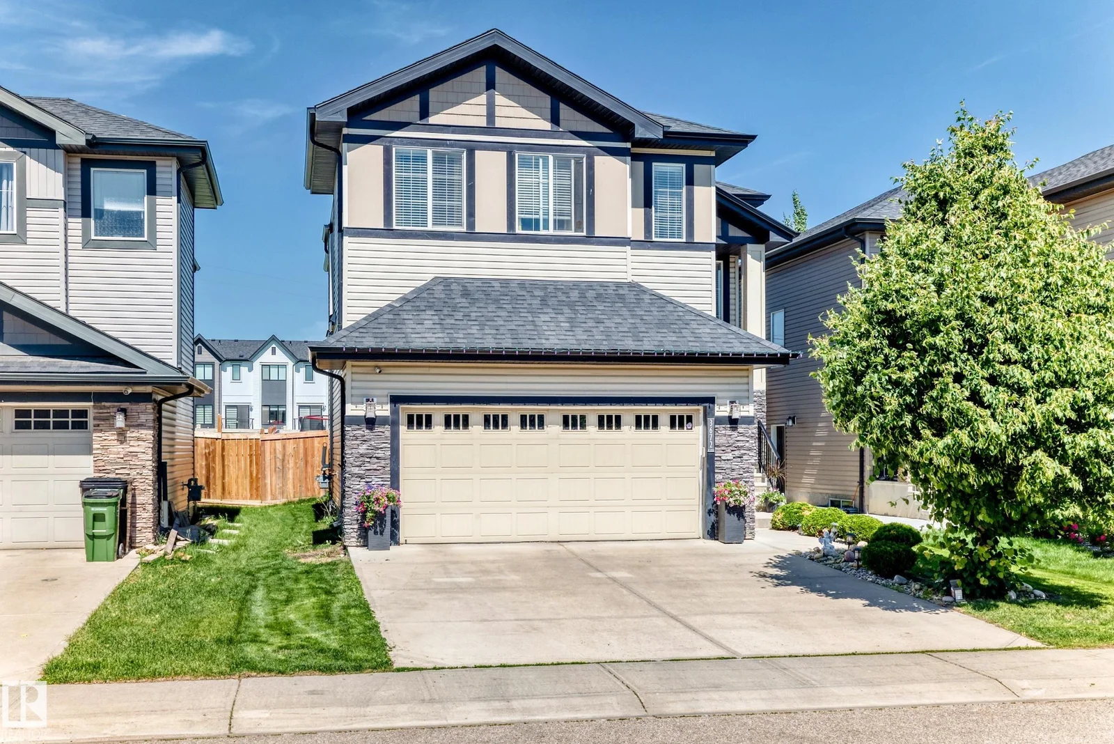 3672 Claxton PL SW, Edmonton - 5 bedroom Detached Single Family for sale