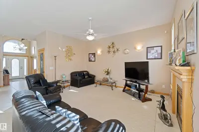 Interior photo 2 of 7542 165A AV NW