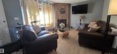 Interior photo 1 of 5308 Willow DR S