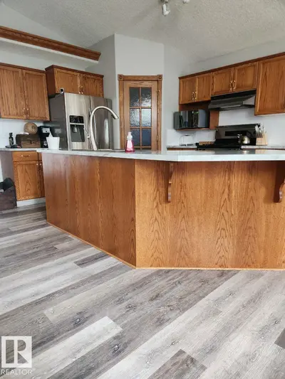 Interior photo 4 of 49 HERITAGE DR