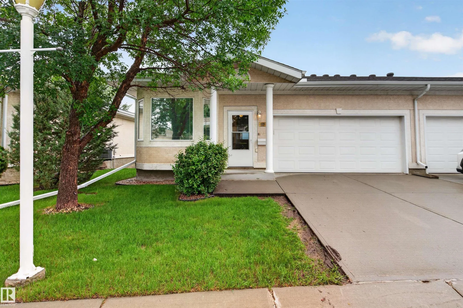 109 FALCONER CT NW, Edmonton - 4 bedroom Duplex for sale