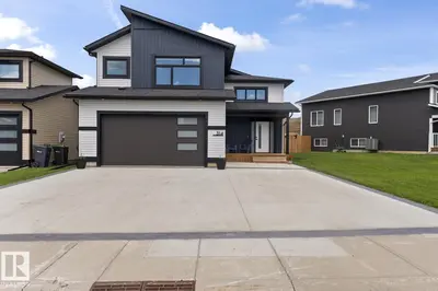 Interior photo 1 of 314 WATERTON WY