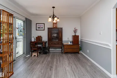 Interior photo 4 of #2 1650 42 ST NW