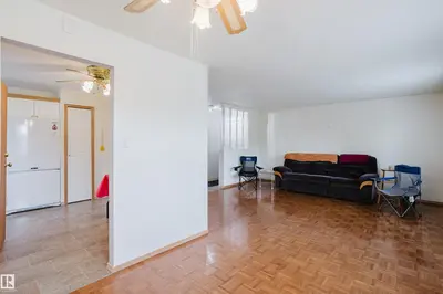 Interior photo 3 of 212 Homestead CR NW
